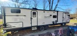 2022 Grand Design Transcend Xplor 321BH, $ 43,000
