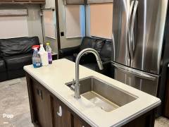 2020 Palomino Columbus 378MBC, $ 47,500