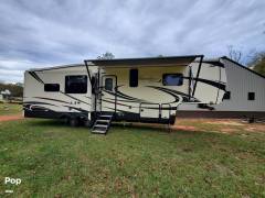 2020 Forest River Cardinal 344SKX, $ 62,000