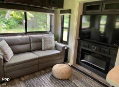2022 Jayco Eagle 355MBQS, $ 69,500