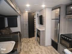 2021 Dutchmen Kodiak Ultimate 3301BHSL, $ 38,450