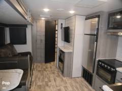 2021 Dutchmen Kodiak Ultimate 3301BHSL, $ 38,450