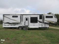 2022 Alliance RV Paradigm 385FL, $ 95,500