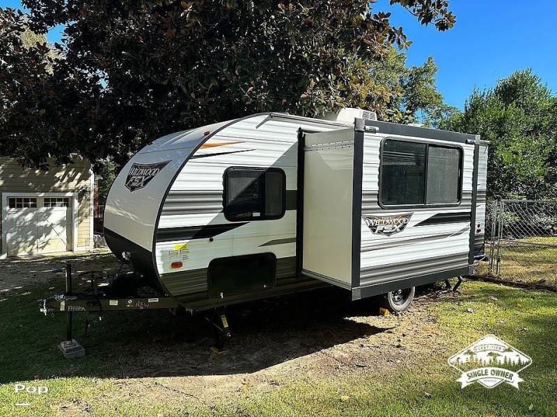 2022 Forest River Wildwood FSX 178BHSK, $ 24,739