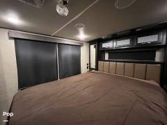 2018 Grand Design Momentum 376TH, $ 81,000