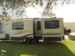 2018 Keystone Montana High Country 379RD, $ 38,000