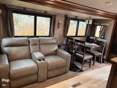 2019 Palomino SolAire 316RLTS, $ 33,500