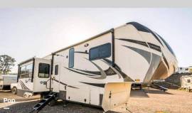 2019 Grand Design Solitude 3350RL, $ 57,000