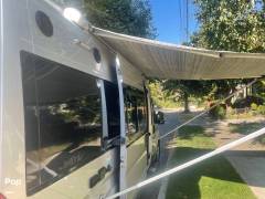 2017 Winnebago Travato 59G, $ 72,999