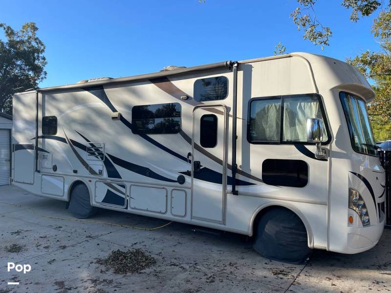 2018 Thor Motor Coach A.C.E. 30.3, $ 84,500