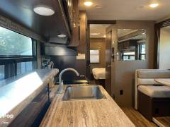 2018 Thor Motor Coach A.C.E. 30.3, $ 84,500