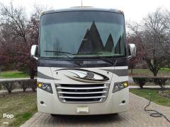2015 Thor Motor Coach Miramar 34.2, $ 90,000