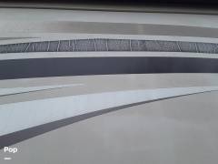 2015 Thor Motor Coach Miramar 34.2, $ 90,000