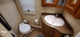 2015 Fleetwood Bounder 35K, $ 89,995