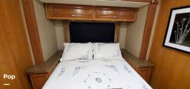 2015 Fleetwood Bounder 35K, $ 89,995