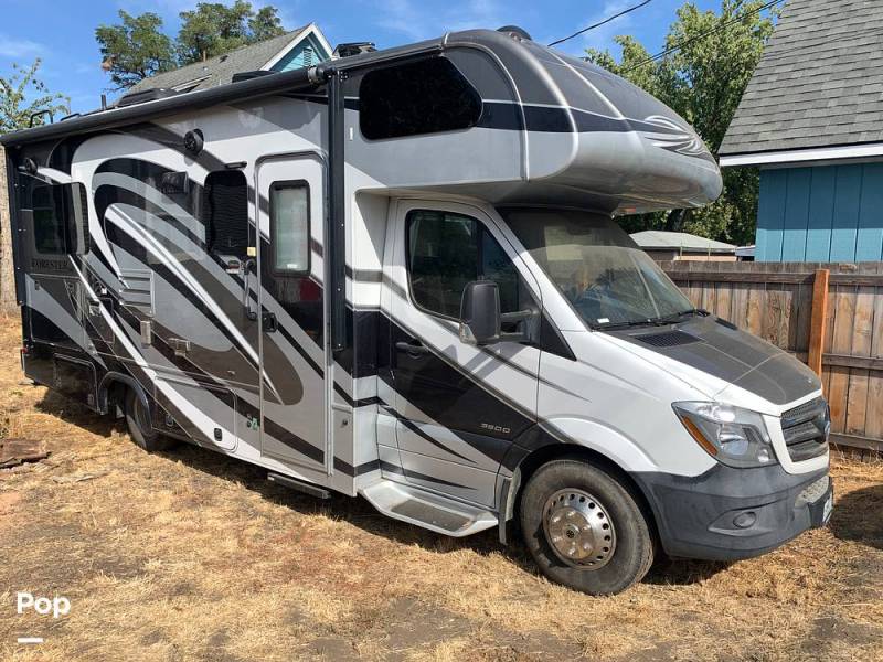 2016 Forest River Forester MBS 2401S, $ 68,000