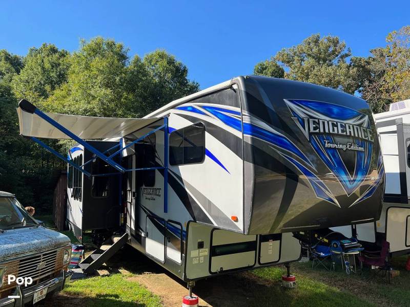 2019 Forest River Vengeance Touring Edition 381L12, $ 55,900