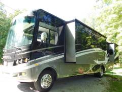 2015 Georgetown XL 377TS, $ 52,000