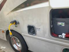 2015 Thor Motor Coach Axis 24.1, $ 34,950