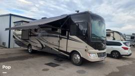 2014 Fleetwood Bounder 35K, $ 77,000