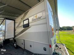 2009 Fleetwood Bounder 35E, $ 49,900