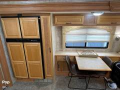2009 Fleetwood Bounder 35E, $ 49,900