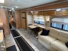 2009 Fleetwood Bounder 35E, $ 49,900