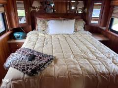 2001 Foretravel Motorcoach Foretravel U320, $ 43,500