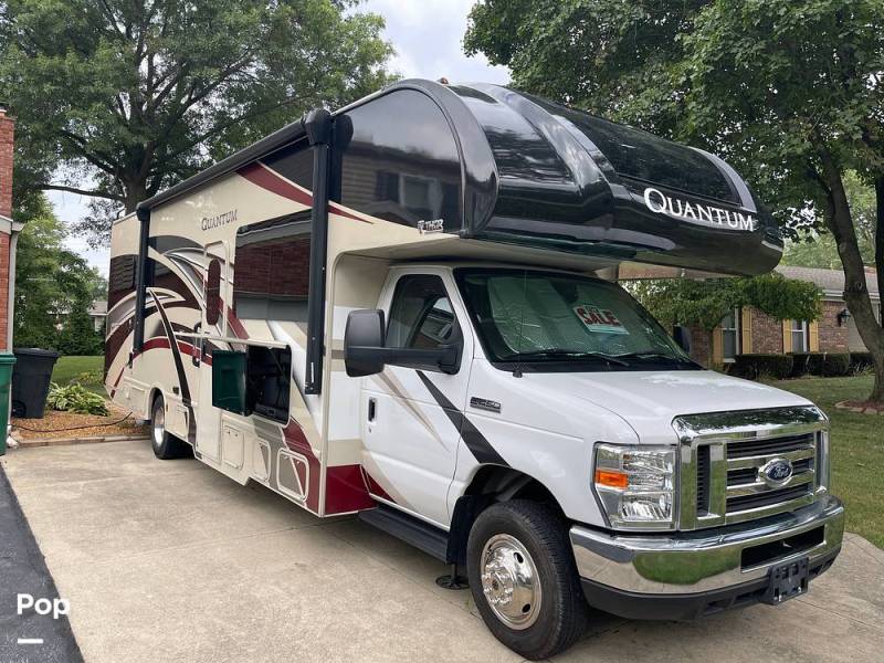 2020 Thor Motor Coach Quantum WS31, $ 85,000