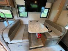 2020 Thor Motor Coach Quantum WS31, $ 85,000