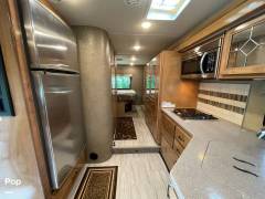2020 Thor Motor Coach Quantum WS31, $ 85,000
