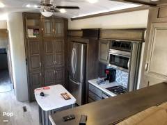 2019 Keystone Montana 3731FL, $ 67,200
