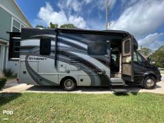 2017 Thor Motor Coach Synergy SP24, $ 89,900