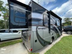 2017 Thor Motor Coach Synergy SP24, $ 89,900