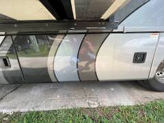 2017 Thor Motor Coach Synergy SP24, $ 89,900