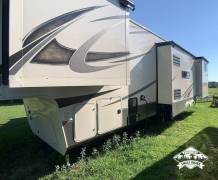 2019 Grand Design Solitude ST-3740BH, $ 50,000