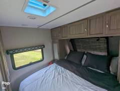 2021 Coachmen Freedom Express 323 BHDS, $ 30,000