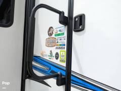 2021 Coachmen Freedom Express 323 BHDS, $ 30,000