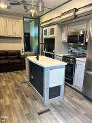 2021 Keystone Montana High Country 351BH, $ 69,950