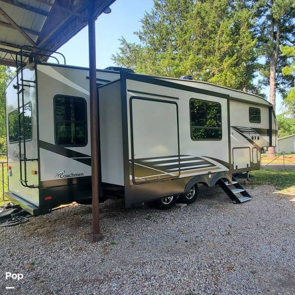 2020 Coachmen Chaparral 298RLS, $ 37,900