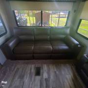 2020 Coachmen Chaparral 298RLS, $ 37,900