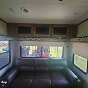 2020 Coachmen Chaparral 298RLS, $ 37,900