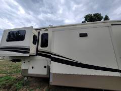 2018 Forest River Cedar Creek 38FLX, $ 56,000