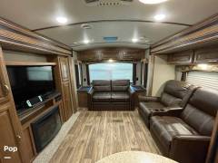 2018 Keystone Laredo 330RL, $ 27,800