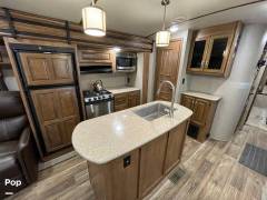 2018 Keystone Laredo 330RL, $ 27,800