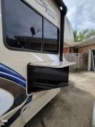 2018 Thor Motor Coach Freedom Elite 29FE, $ 69,900
