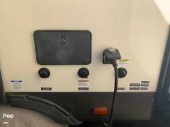 2018 Forest River Heritage Glen 312QBUD, $ 27,000