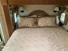 2011 Keystone Montana Hickory 3150RL, $ 28,400