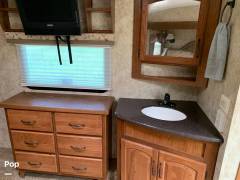 2011 Keystone Montana Hickory 3150RL, $ 28,400