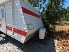 2002 Forest River Sandpiper T25 Toy Hauler, $ 12,000